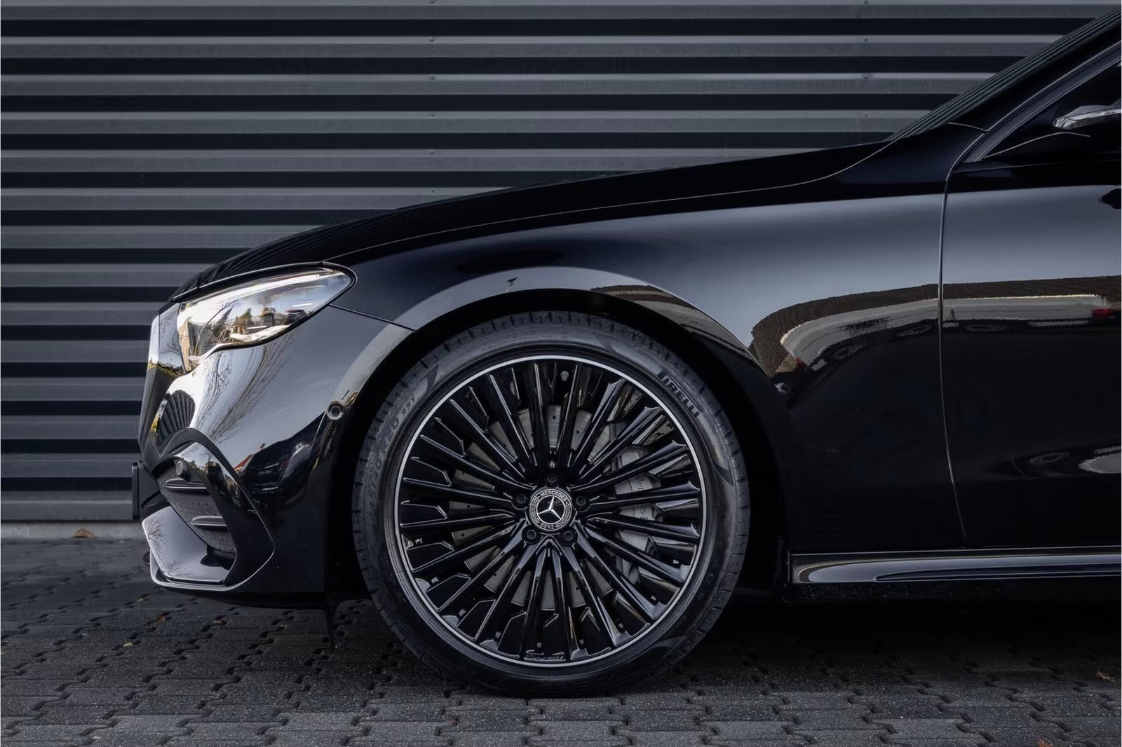Аренда Mercedes E‑Class с водителем в Минске