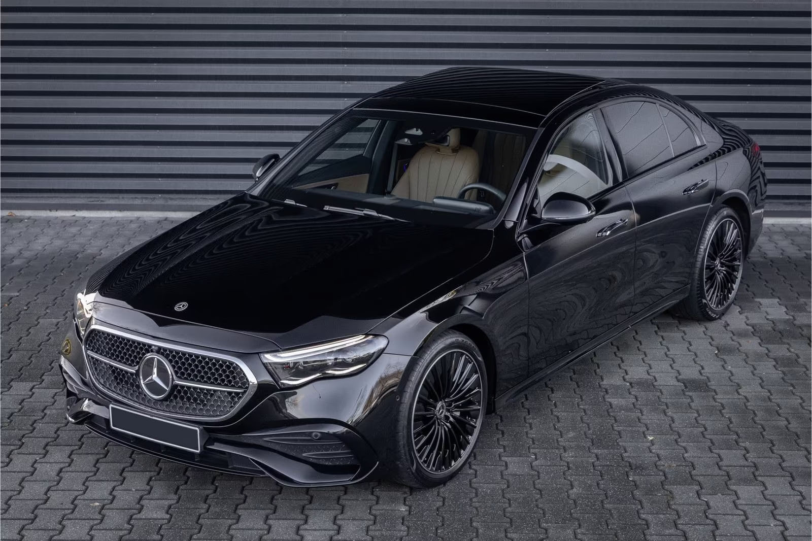Аренда Mercedes E‑Class с водителем в Минске